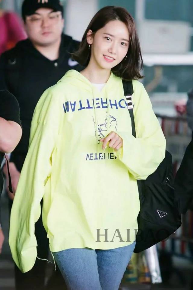 圈粉| 林允儿短发美过高俊熙?我却沉迷于她的…