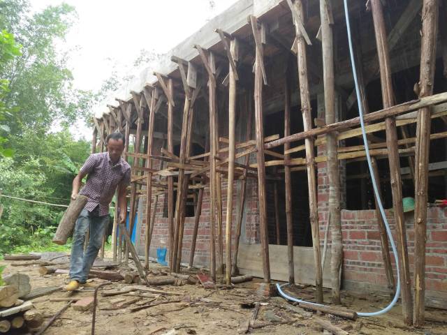 不需要打桩:如果住宅地基承载力不需要处理就能直接承受房屋建筑荷载