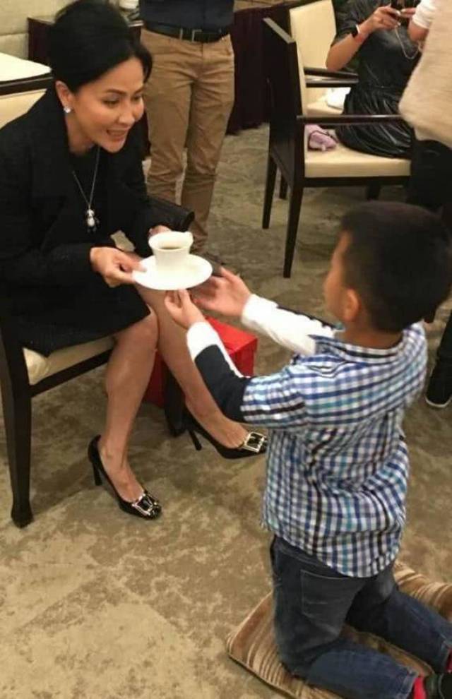 刘嘉玲干儿子 范冰冰干儿子 宋丹丹干儿子,这简直是天壤之别啊