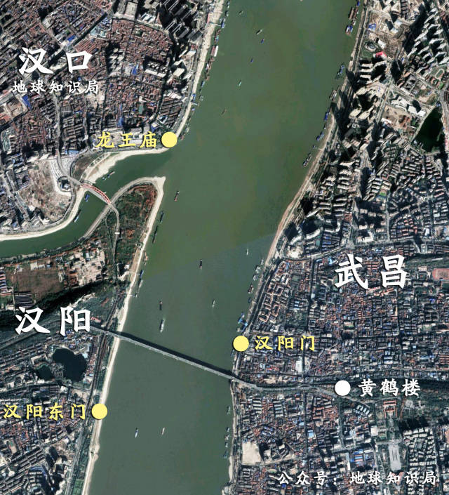 老武汉都知道,大桥建成前原来都是靠这些东西渡江的