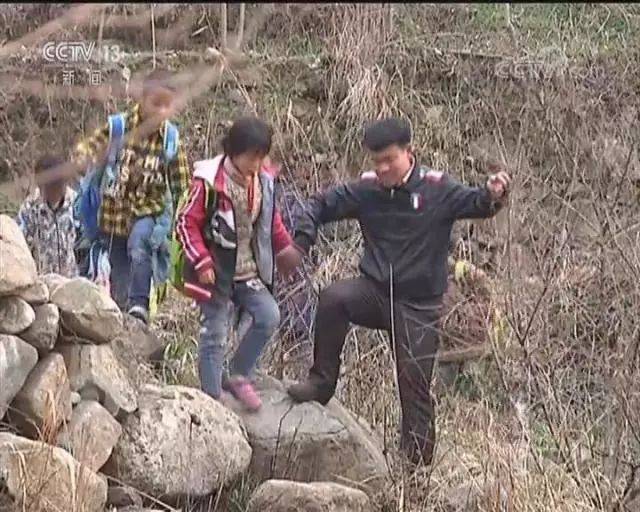 【央视关注河南】全国岗位学雷锋标兵张玉滚:扎根深山十七载 一片丹心