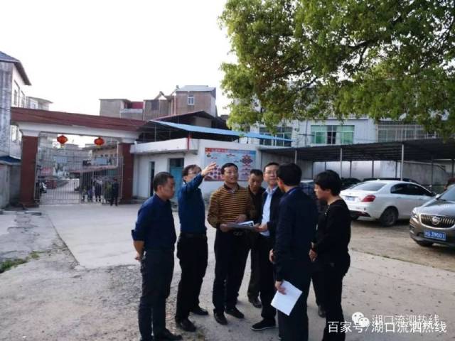 县委副书记,县长鲍成庚深入湖口流泗中学调研学校发展