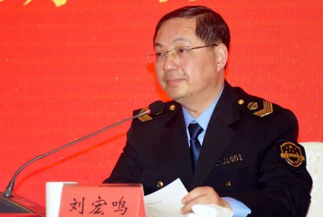 市食药监局局长,市食安办主任刘宏鸣通报了全市2017年食品安全工作