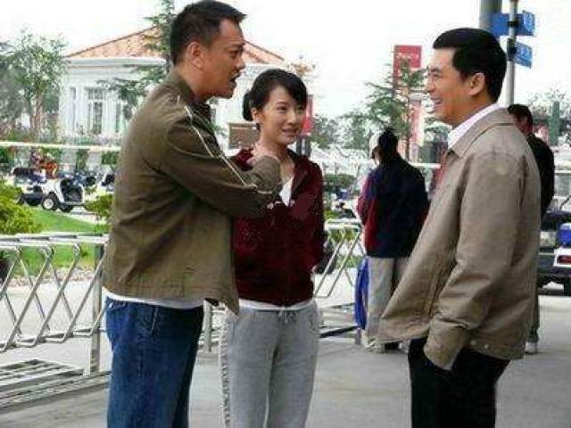 冯嘉怡参演了多部电视剧,不乏大家耳熟能详的作品,像海清,张嘉译主演
