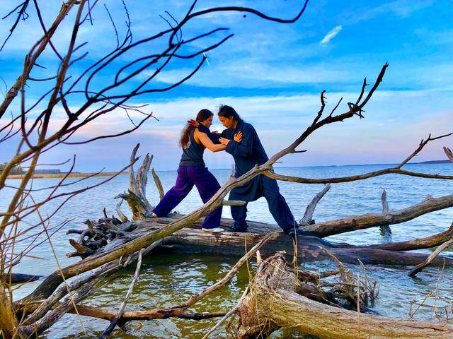 武当轻功与实战,被外国人学的有模有样,做为一