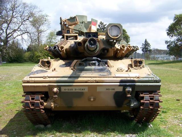 坦克图鉴——美国 m551 谢里登 轻型坦克