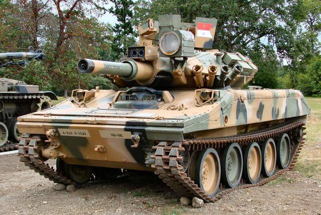 坦克图鉴——美国 m551 谢里登 轻型坦克