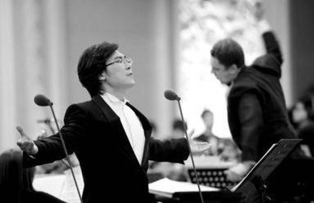 四十周年 四十首歌:廖昌永《共和国之恋》| 文艺