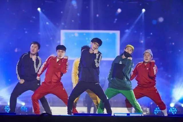 无限挑战 7a4accf1ef1b47f99bbbfb0780b9bde5.jpeg