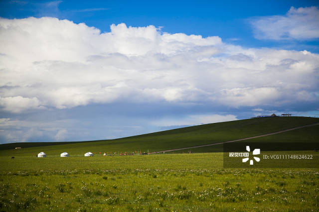 内蒙古锡林郭勒盟:乌拉盖草原