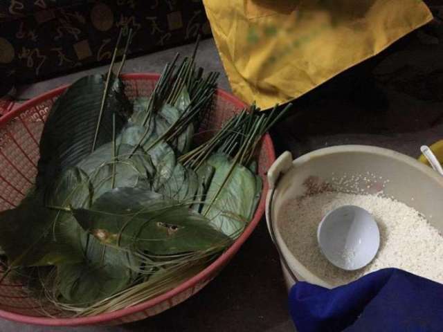 舌尖上的广西,壮乡人的特色粽子美食是这样包的图片