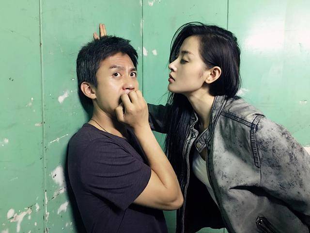 《终极玩物》中这个女人 继张天爱后掰弯一群人