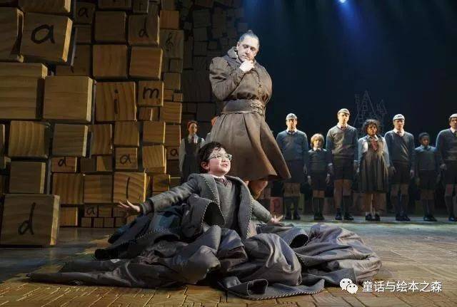 玛蒂尔达I除了电影,还可以带孩子看这样的音乐