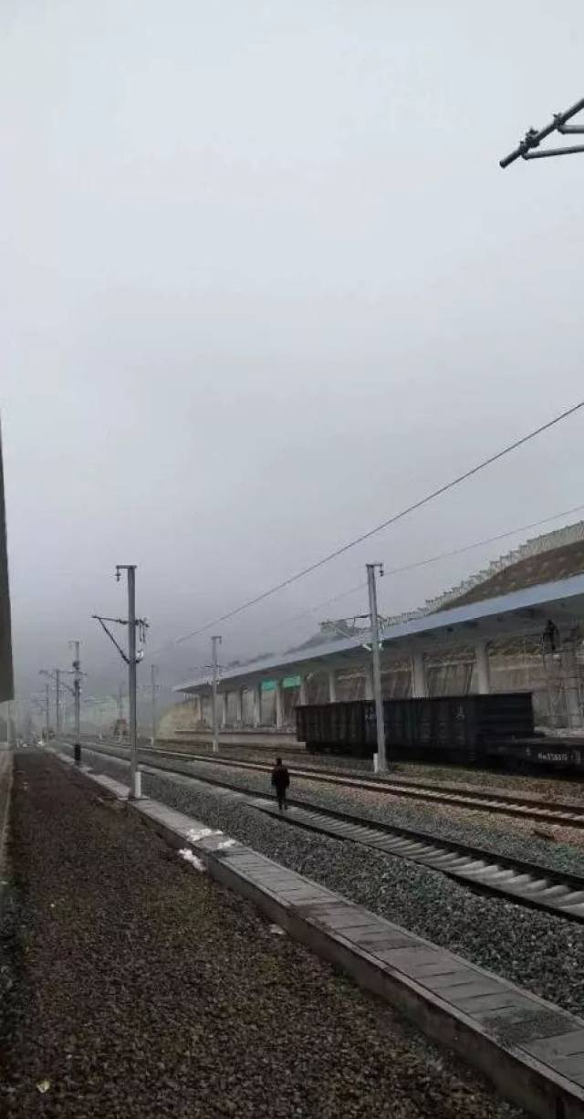南龙铁路漳平西站施工现场,车站廓已呈现,通车指日可待!