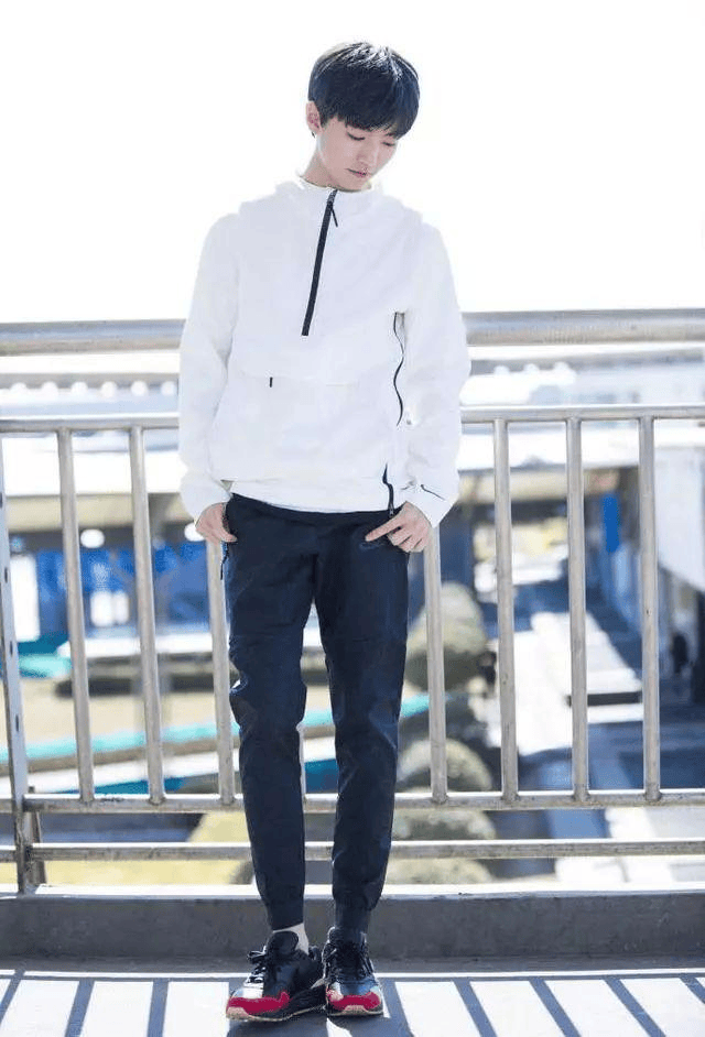 男明星的运动装谁最帅?刘昊然活力十足?tfboys阳光少年!
