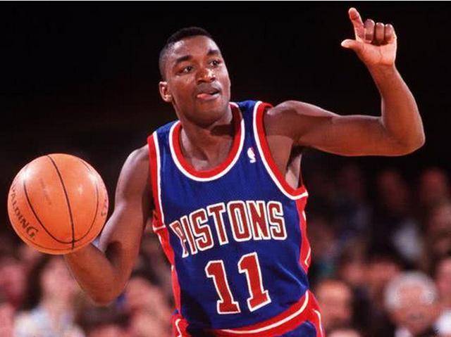 NBA名宿谈詹姆斯和乔丹:詹姆斯带着记不住名