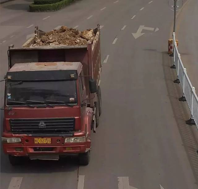 车牌号:桂l32755