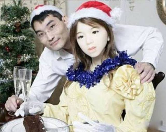 中国的性爱机器人：你好好和她商量，她还能帮你洗盘子