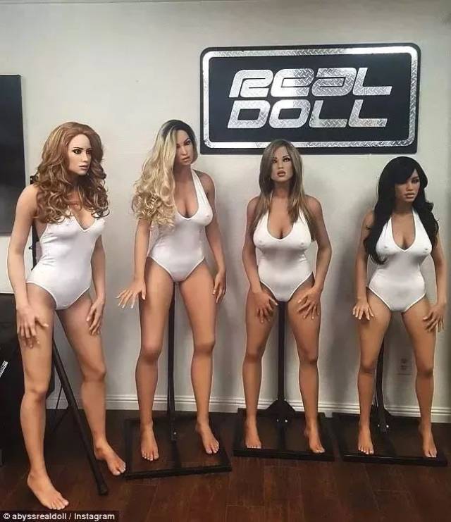 中国的性爱机器人:你好好和她商量,她还能帮你洗盘子