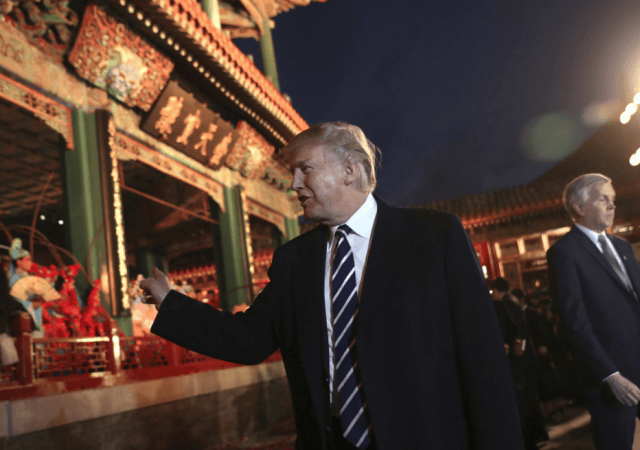 美国逐渐陷入孤立,特朗普有点心虚了,发出求和