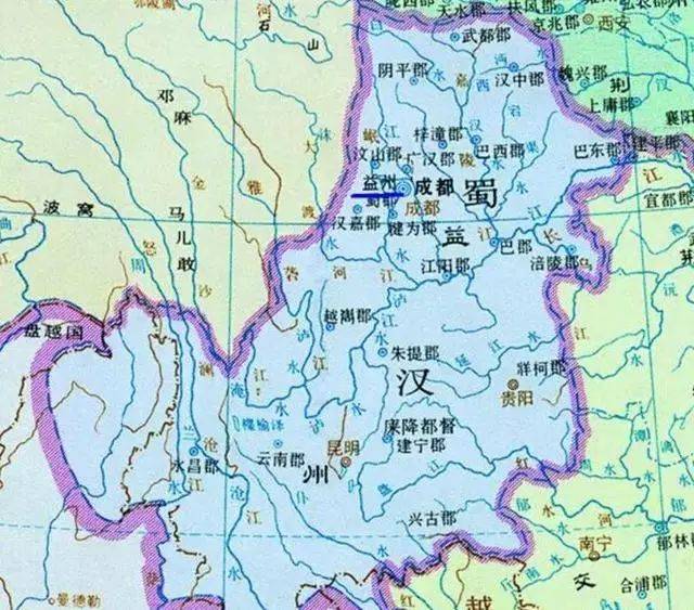 第一,益州是个大州,北有梓潼郡,广汉郡等,东有巴西郡,巴郡等,中有
