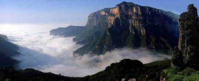 河南新乡美丽的太行山南麓