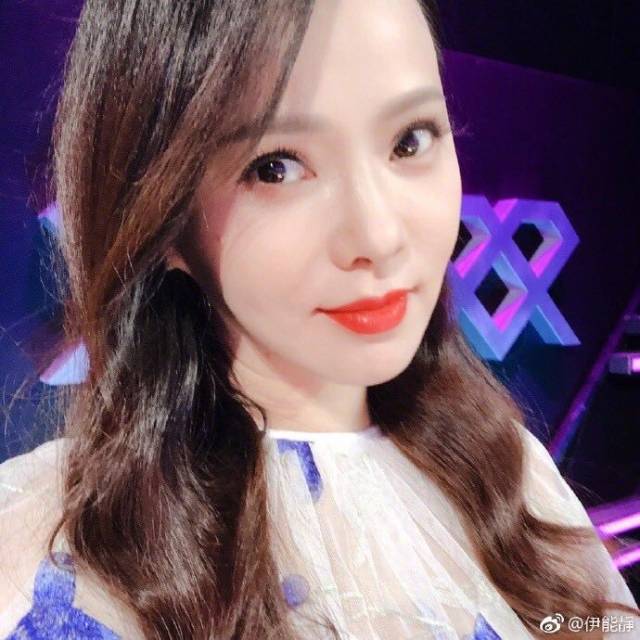 下巴变尖嘴唇变厚,伊能静揭变脸真相!