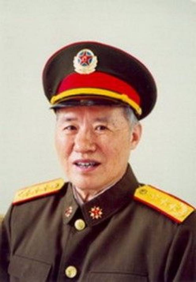 他曾是国民党的士兵,在辽沈战役中被我军俘虏,后来成为我军上将