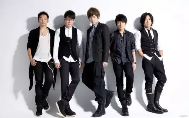 KTV活跃气氛的几首歌,引爆全场唱完都嗨起来