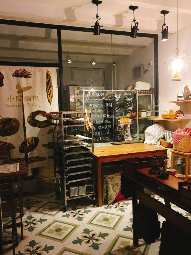 仅仅20㎡的纯手工面包店,装载着两姊妹的面包梦想