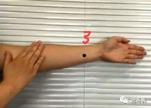 56e2fa7329914cd58559fb10f2bfa9f7.jpg