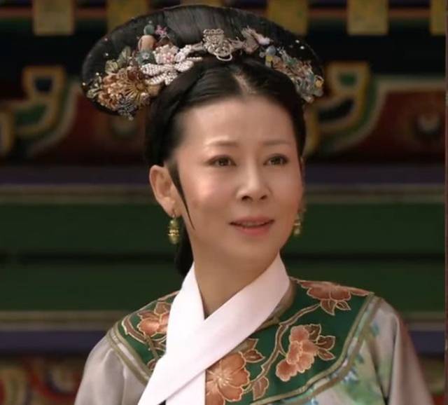 甄嬛传:三阿哥实力坑娘,一句话就把齐妃害死了