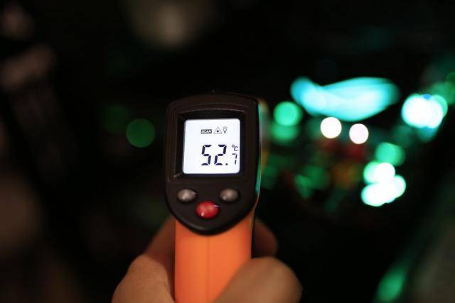 2K分辨率清凉吃鸡,华硕GTX1080TI猛禽版温度