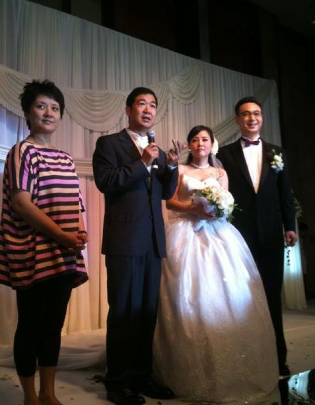 张国立力捧的四位女星现状,有的嫁富商成