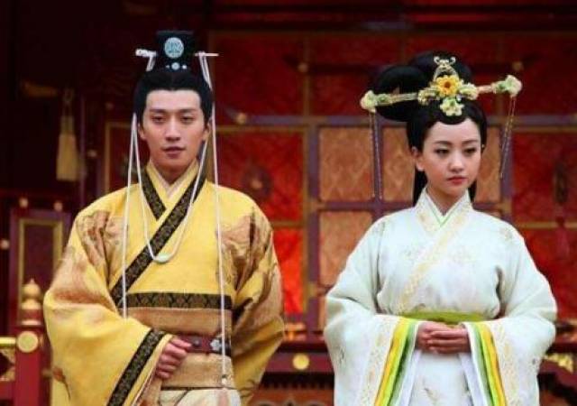 古代一传奇女子,不顾父母反对嫁给穷小子,后来生下一位开国皇帝