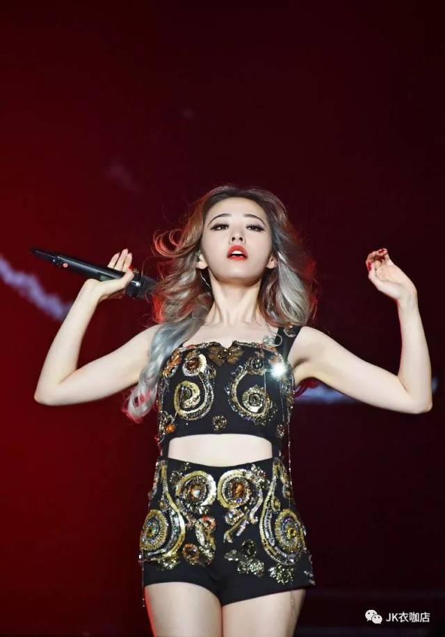 如果这就是爱情张靓颖曲谱_张靓颖性感(3)