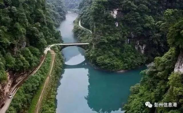 地址:彭州市丹景山镇境内 自驾路线:成都-105省道-彭白路-丹景山(约