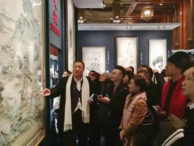 1993年国际文化出版公司特邀请北京四位著名收藏家刘文杰,马未都
