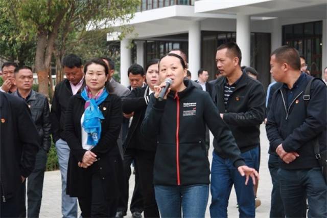 德宏州梁河县县委书记张益伟一行莅临玛御谷温泉小镇考察