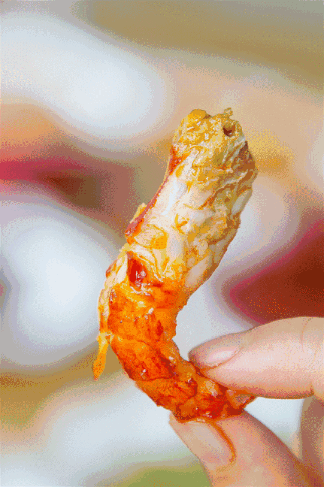 要送1000斤秘制小龙虾,好吃到变形!