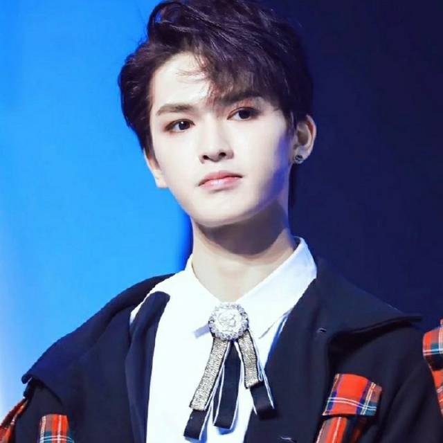 如果tfboys和以蔡徐坤为首的九人团被邀请上跑男,你最