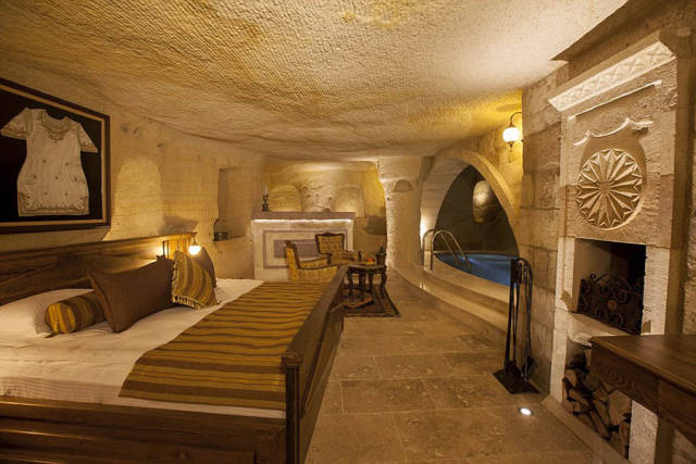 史前风格:土耳其洞穴酒店