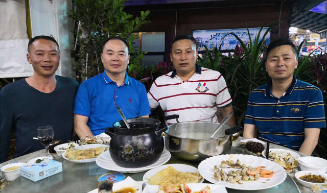 白眉大侠苑玉宝 · 神腿封王不言骄.