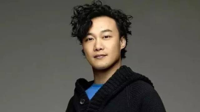 陈奕迅:凡尘里的俗人,终在音乐彼岸称神