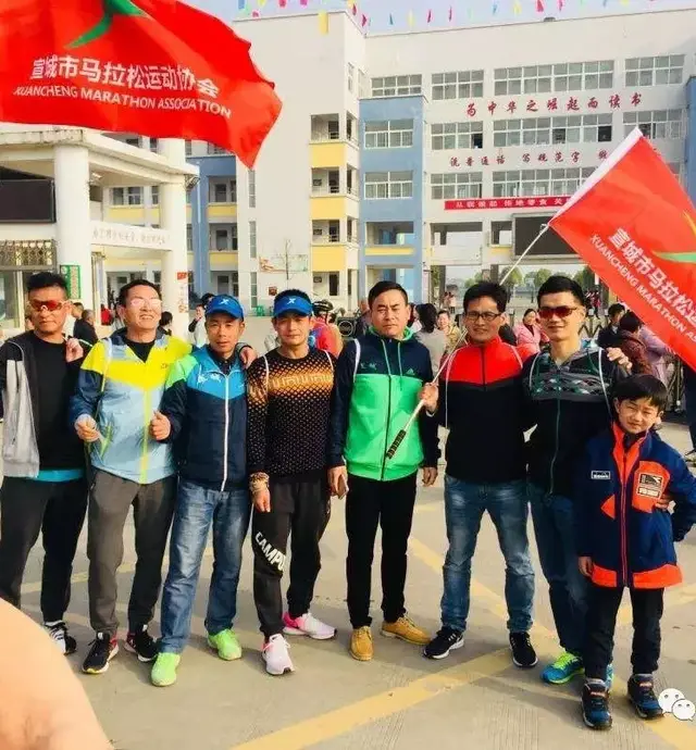 宣城:海量图片带你直击2018安徽水阳马拉松赛