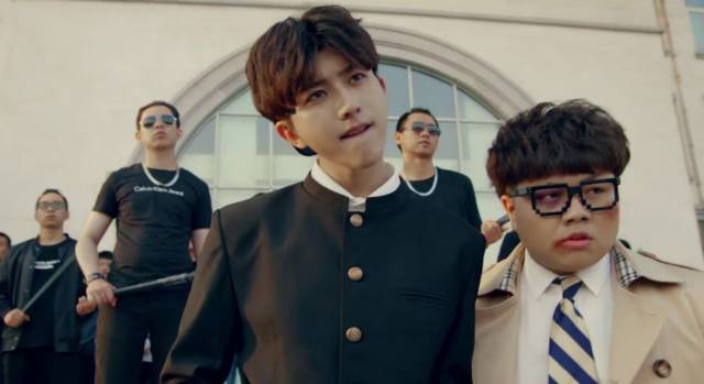 靠蔡徐坤的粉丝经济,《我才不会被女孩子欺负