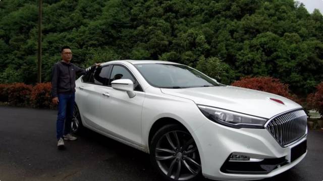 走群众路线-试驾红旗H5