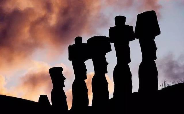 之团建来了.曲院风荷迷案!