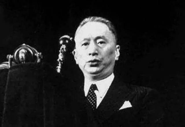叙利亚被轰炸,一张图却看哭国人.....