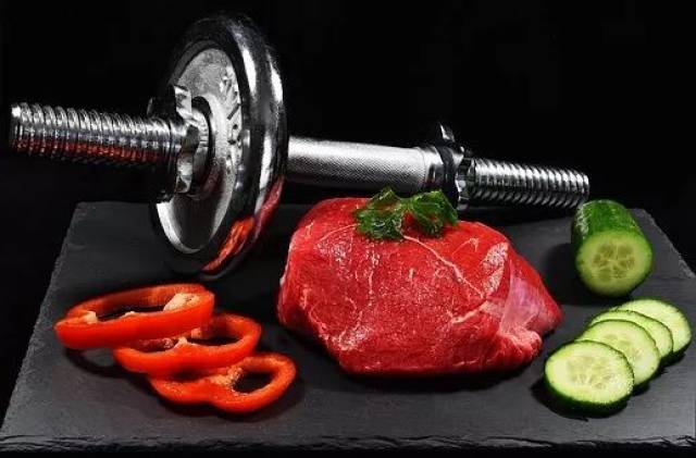 “你冷静得像个黄瓜”!Food英语用处多，除了吃，